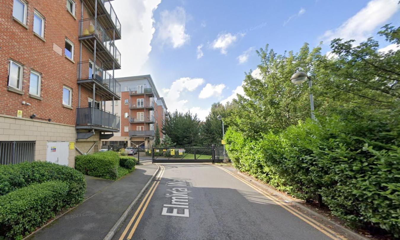 2 Bed Ensuite With Balcony And Free Onsite Secure Parking Manchester Eksteriør billede